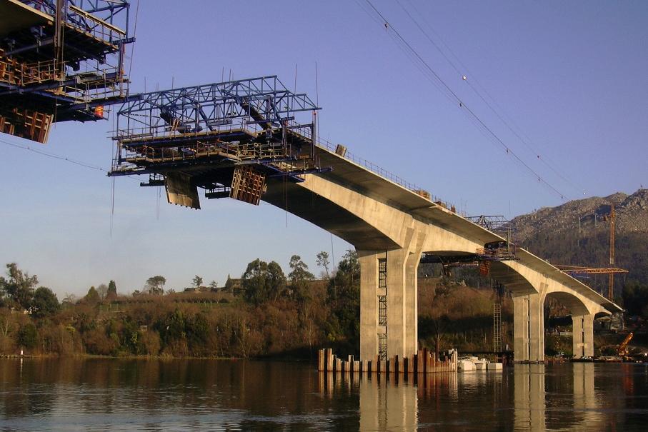 Puente Internacional V.N. Cerveira (Portugal) – Goián (España)